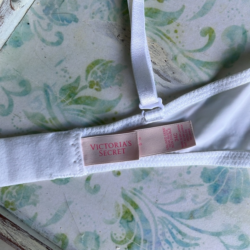 VS Unlined Demi Lace Bra White 34C - Picture 5 of 6